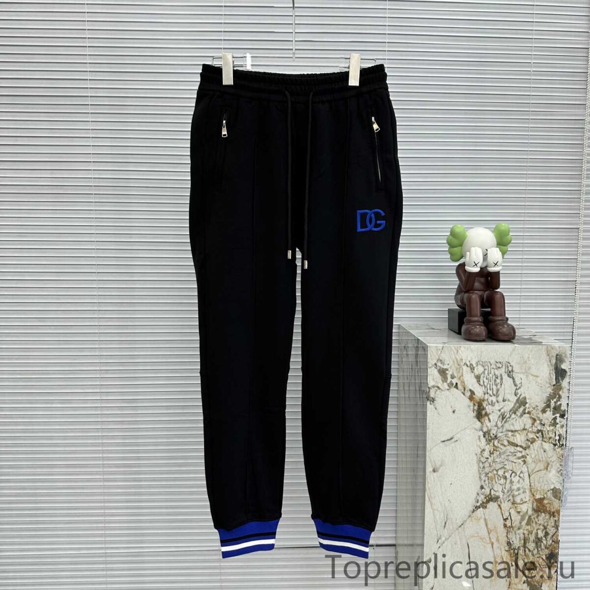 Dolce & Gabbana Clothing Pants & Trousers Black Embroidery Cotton Fall/Winter Collection Casual 1 a1691338709582 7617